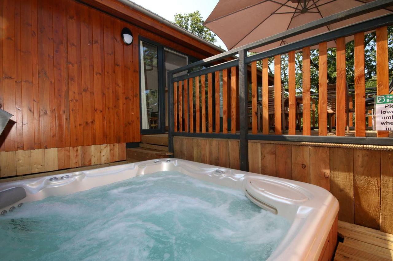 Balquhidder Braes Holiday Park Lodges, Mostly With Hot Tubs And Pet Friendly, Ev Facilities Lochearnhead Zewnętrze zdjęcie